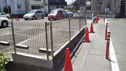 フェンス張り工事
