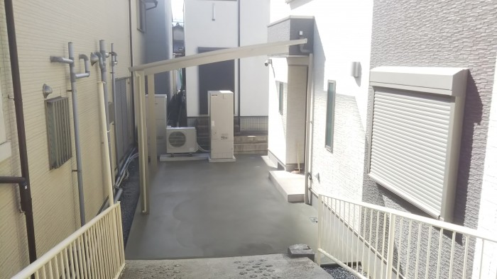 土間コンクリート打ち