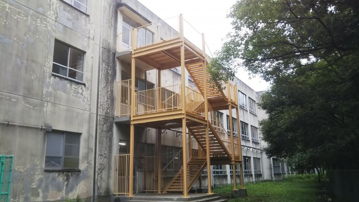 堺市小学校 階段塗装工事