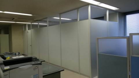 堺市施設 パーテーション設置工事