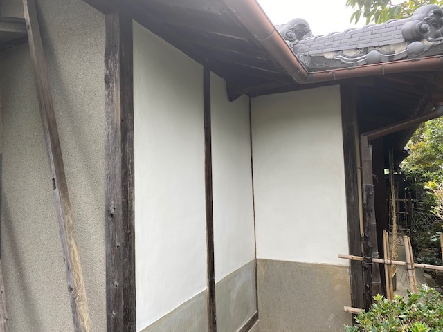 外壁漆喰塗り